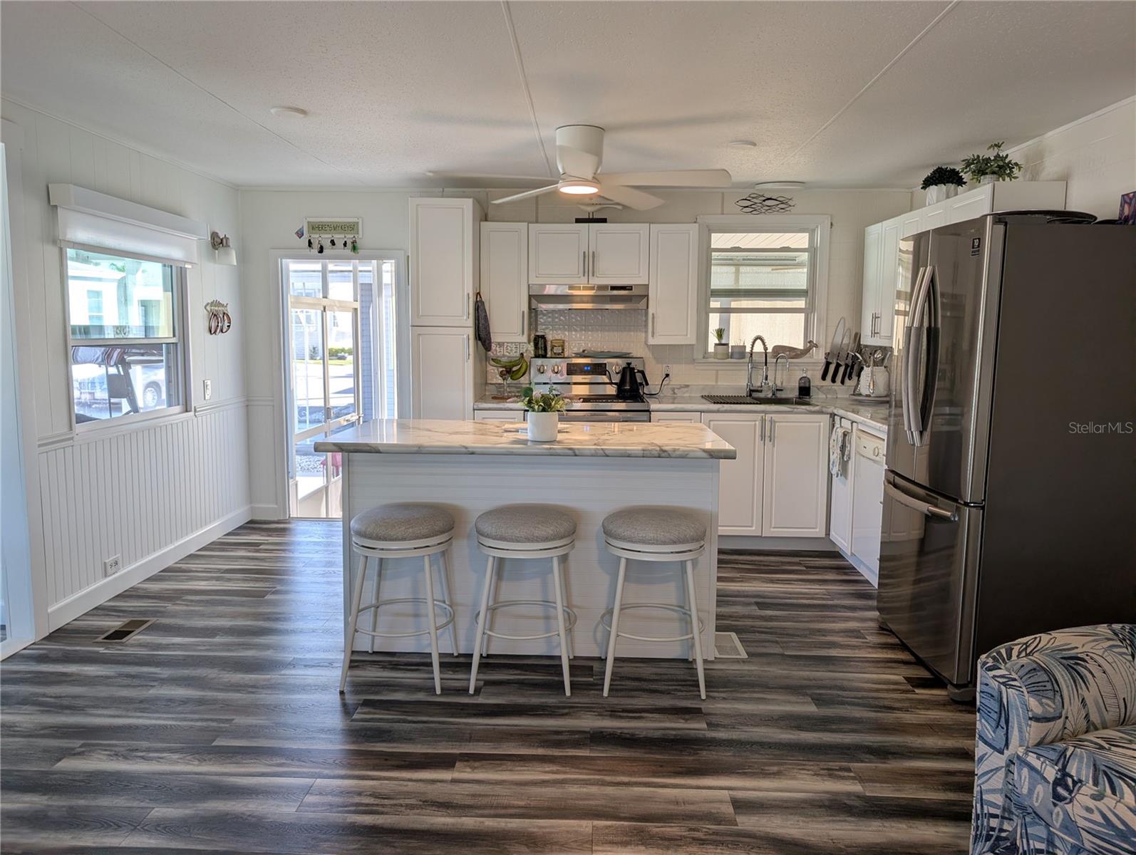 Image 21 of 57 For 82093 1st Avenue N