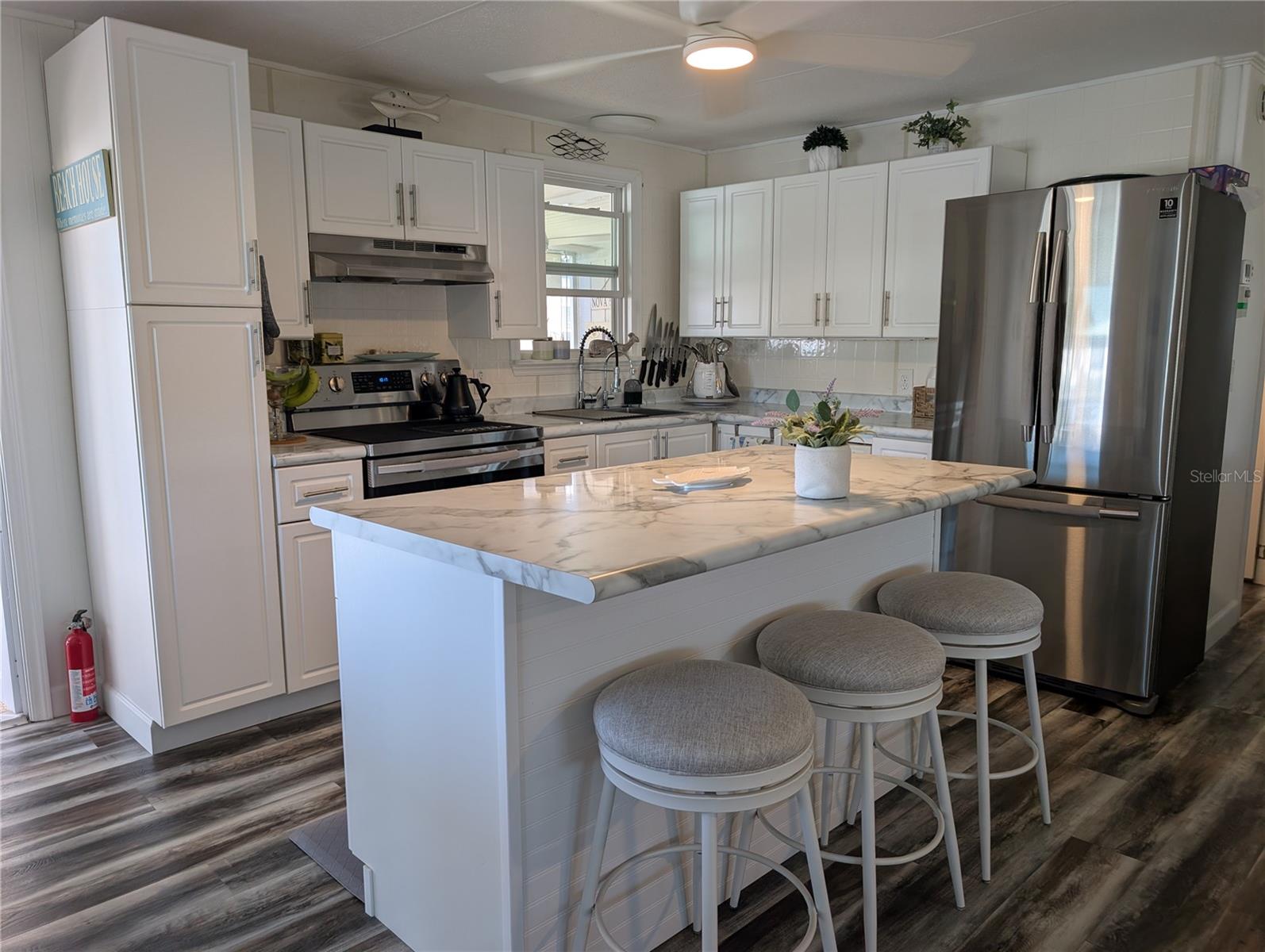 Image 22 of 57 For 82093 1st Avenue N