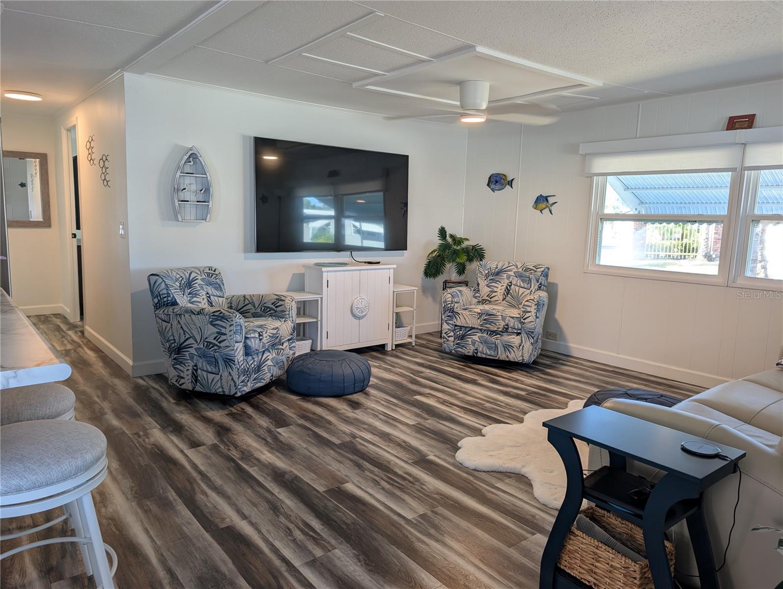 Image 34 of 57 For 82093 1st Avenue N