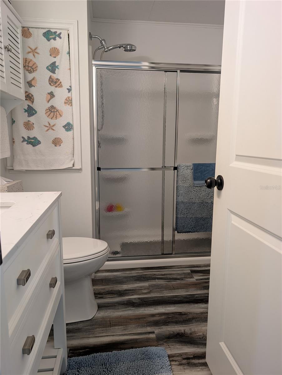 Image 37 of 57 For 82093 1st Avenue N