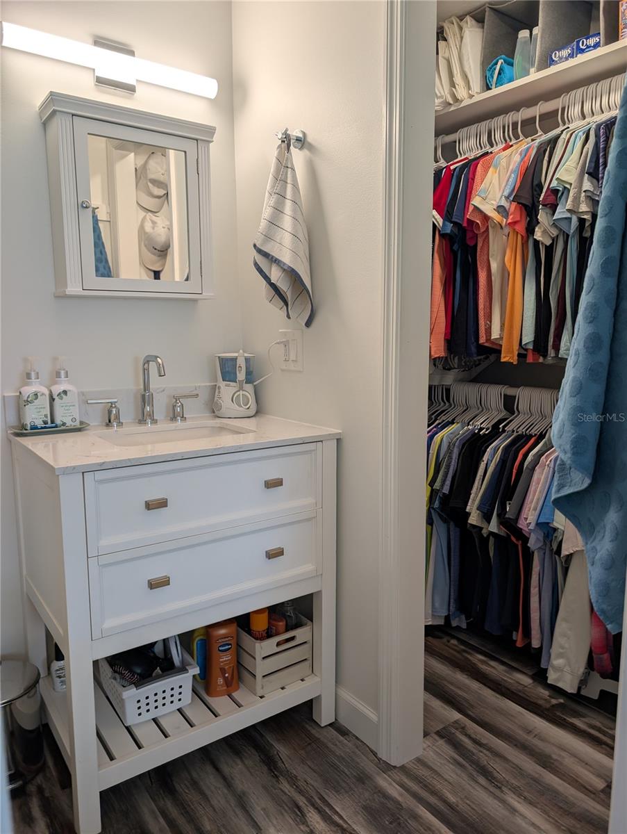 Image 41 of 57 For 82093 1st Avenue N