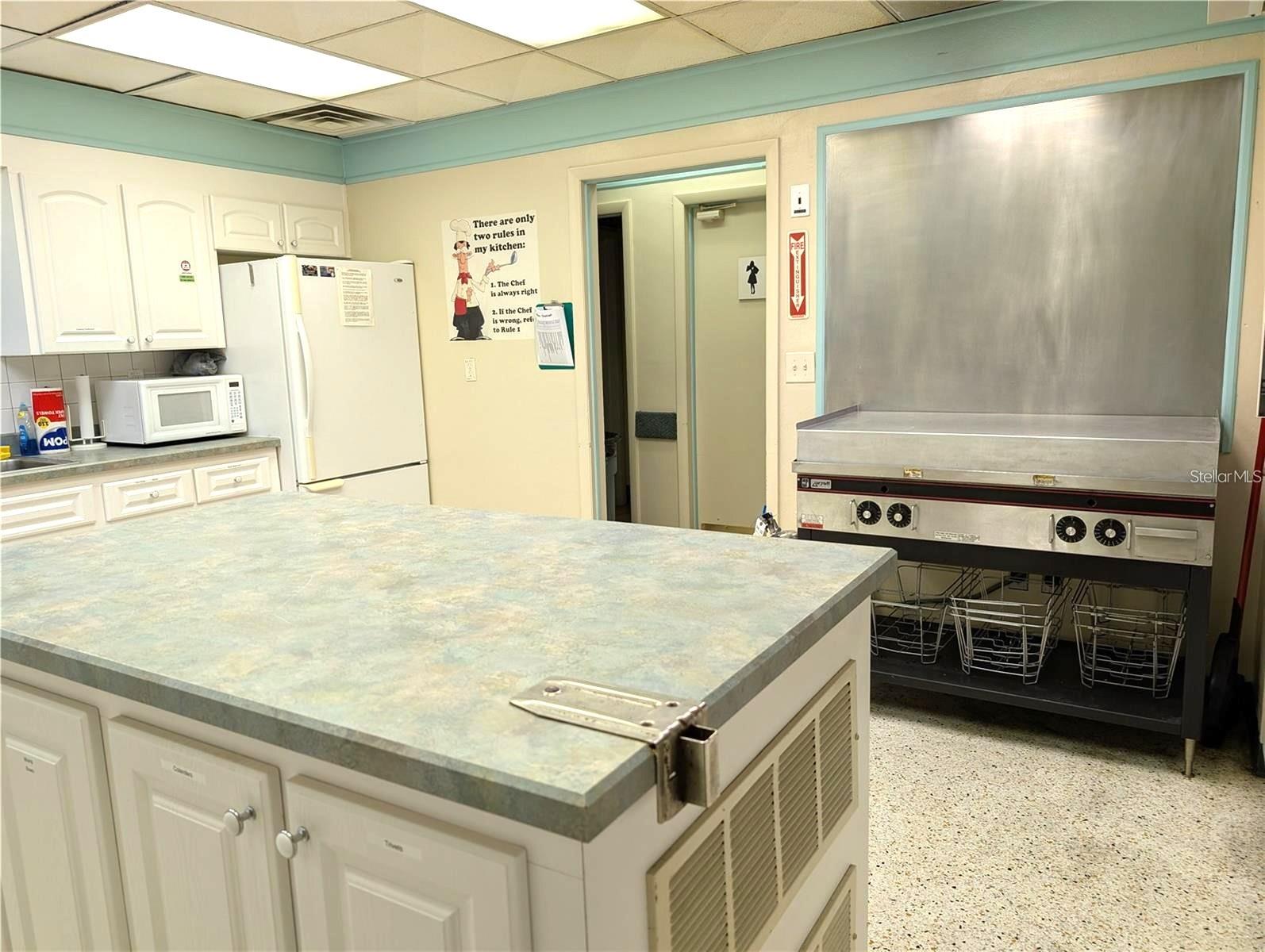 Image 50 of 57 For 82093 1st Avenue N