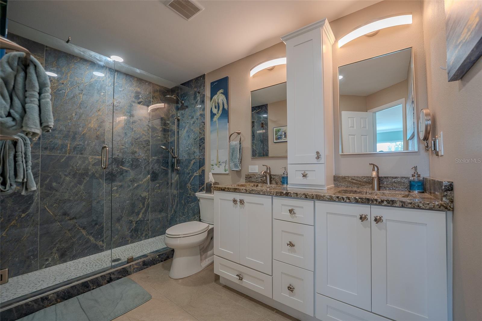 Image 14 of 41 For 324 Windrush Boulevard 11