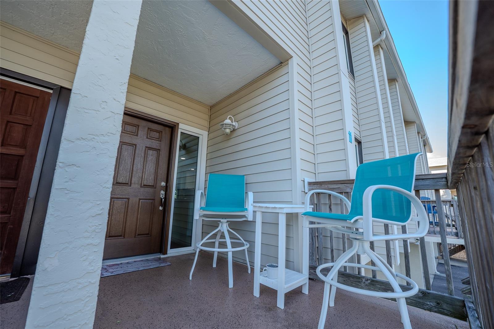 Image 24 of 41 For 324 Windrush Boulevard 11