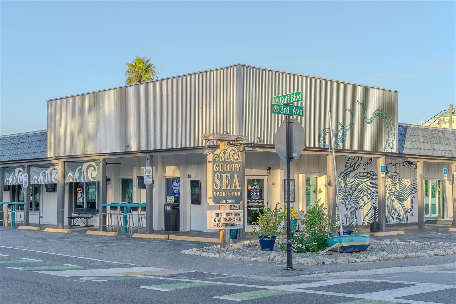 Image 37 of 41 For 324 Windrush Boulevard 11