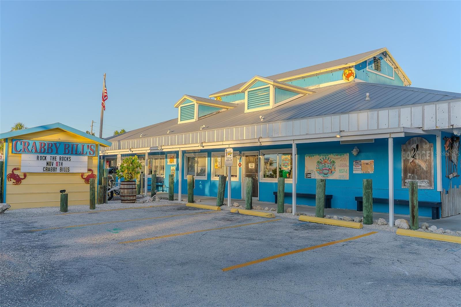 Image 39 of 41 For 324 Windrush Boulevard 11