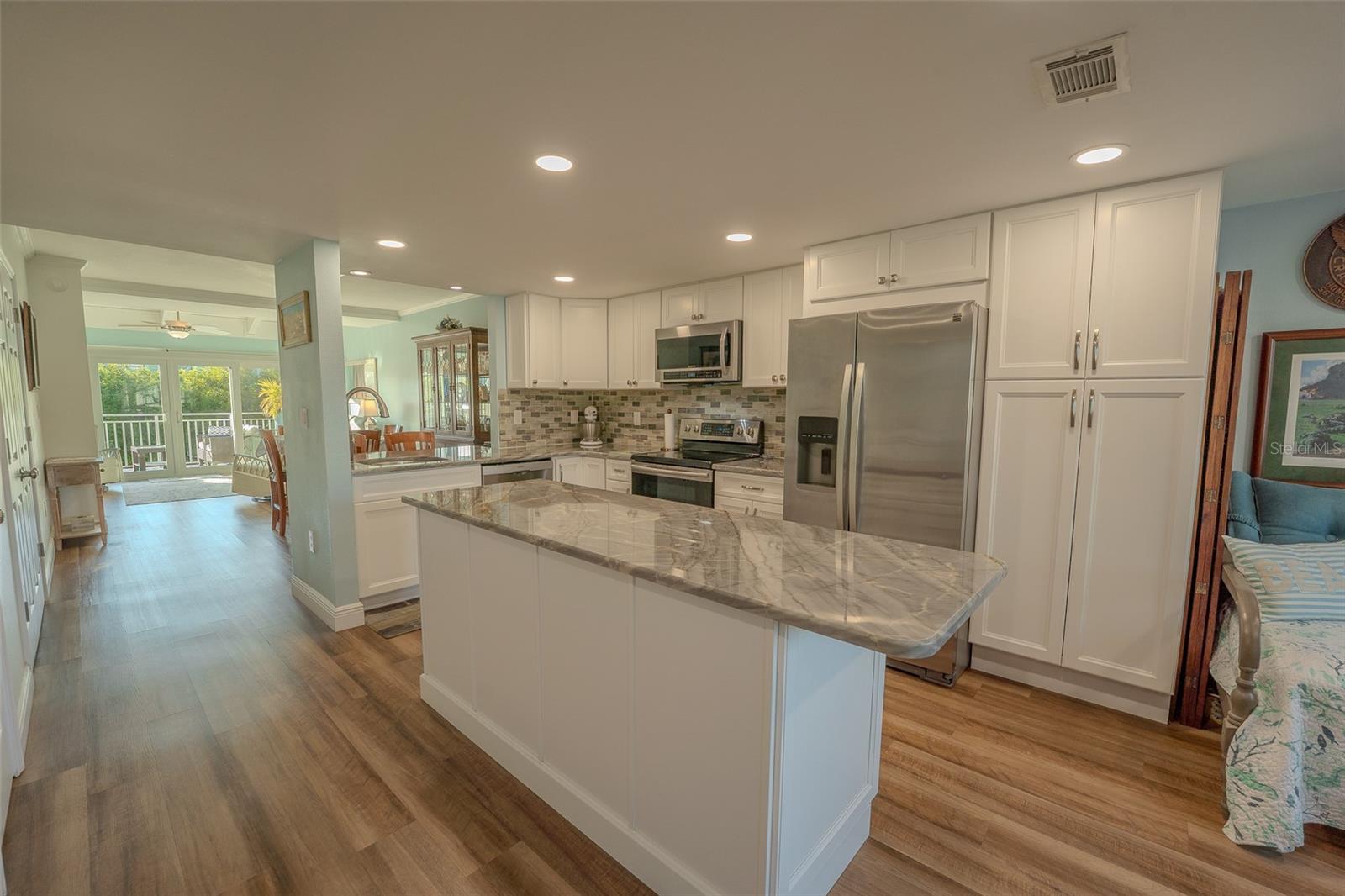 Image 5 of 41 For 324 Windrush Boulevard 11