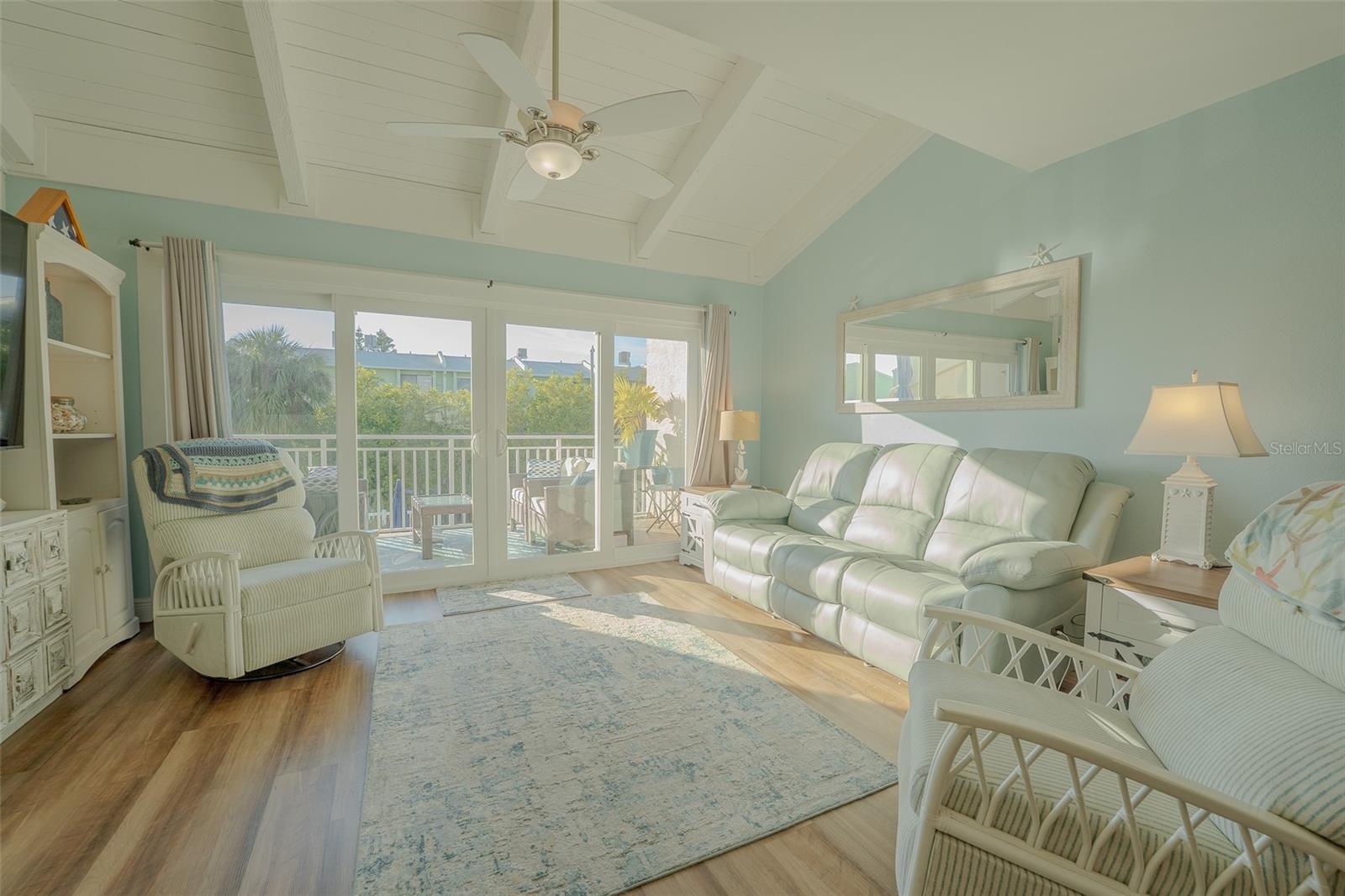 Image 9 of 41 For 324 Windrush Boulevard 11