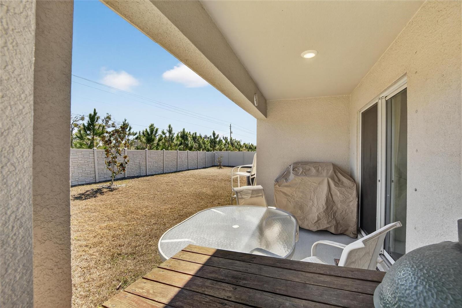 Image 39 of 69 For 16547 Mosaic Oar Drive