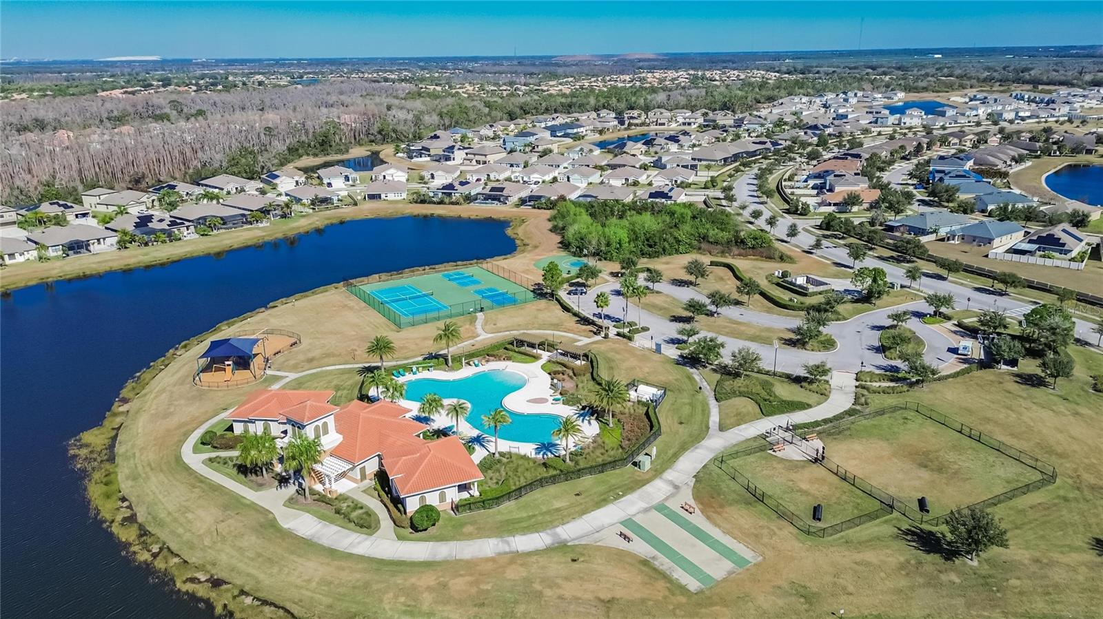 Image 66 of 69 For 16547 Mosaic Oar Drive