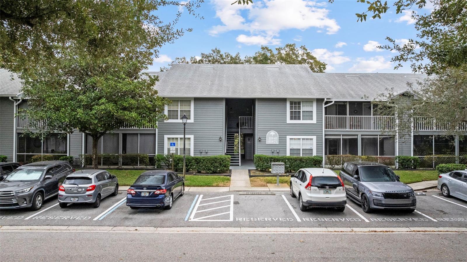 Image 33 of 55 For 11859 Skylake Place N-a