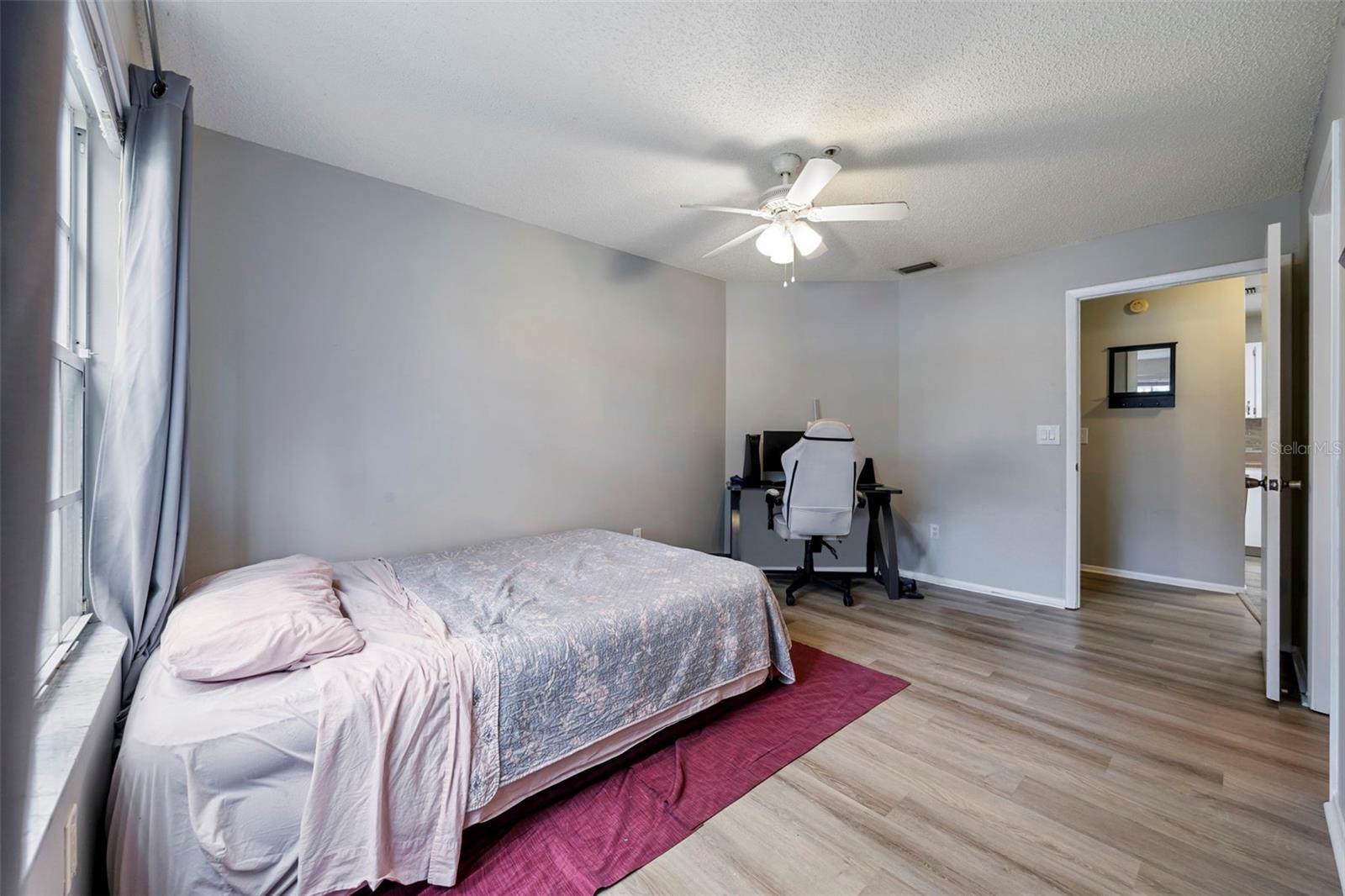 Image 8 of 55 For 11859 Skylake Place N-a