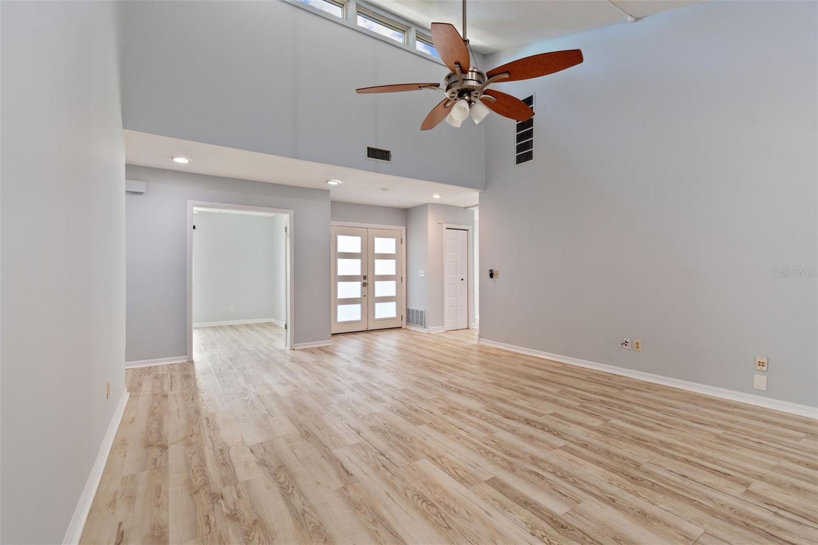 Image 10 of 41 For 4720 Heath Avenue