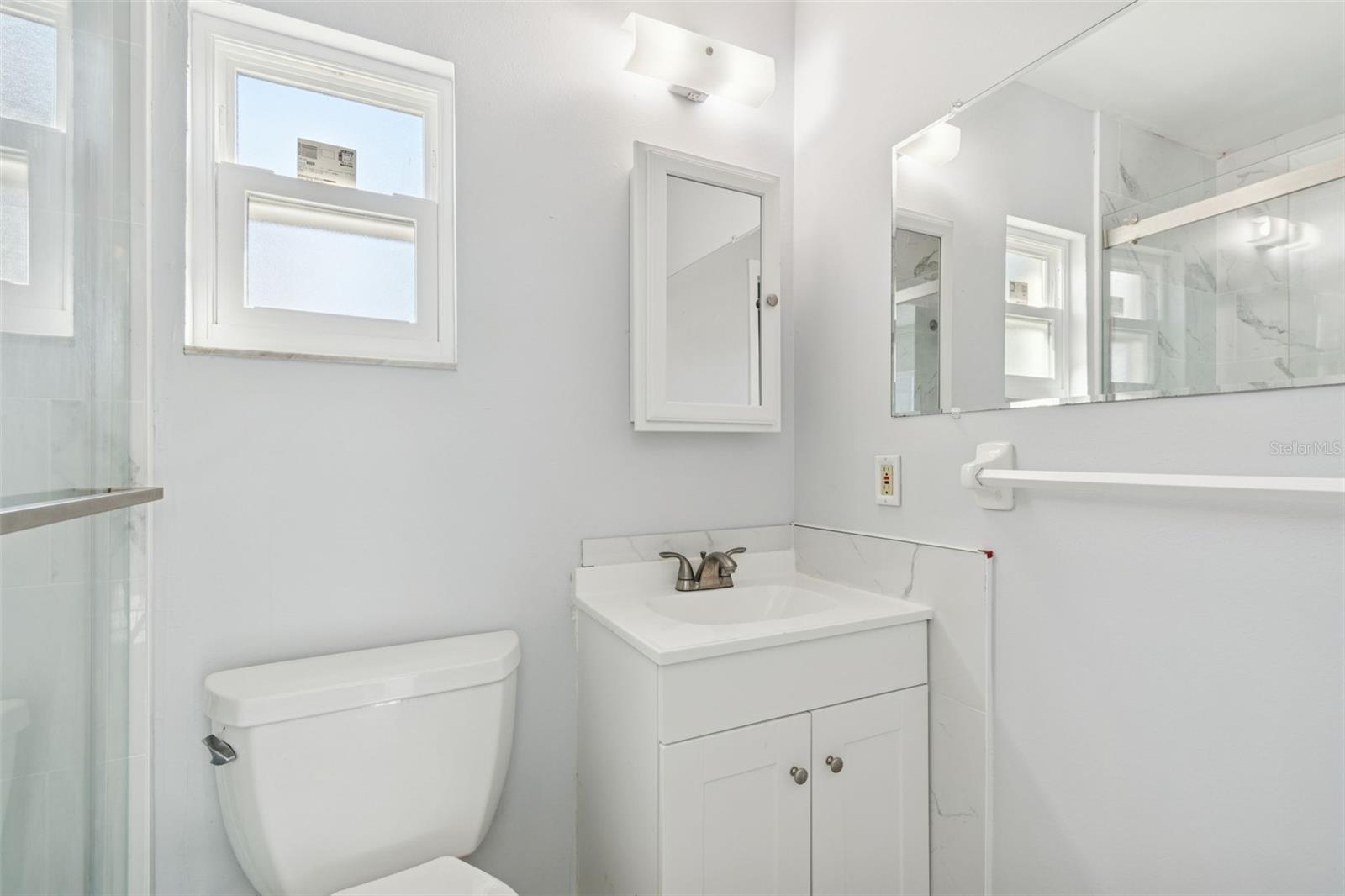 Image 33 of 41 For 4720 Heath Avenue