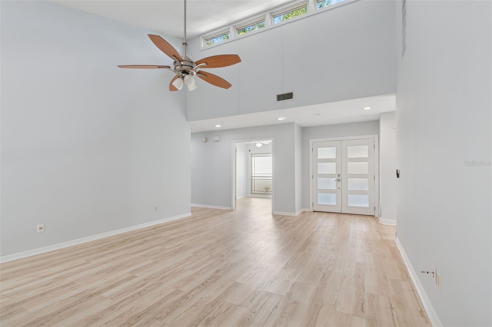 Image 8 of 41 For 4720 Heath Avenue