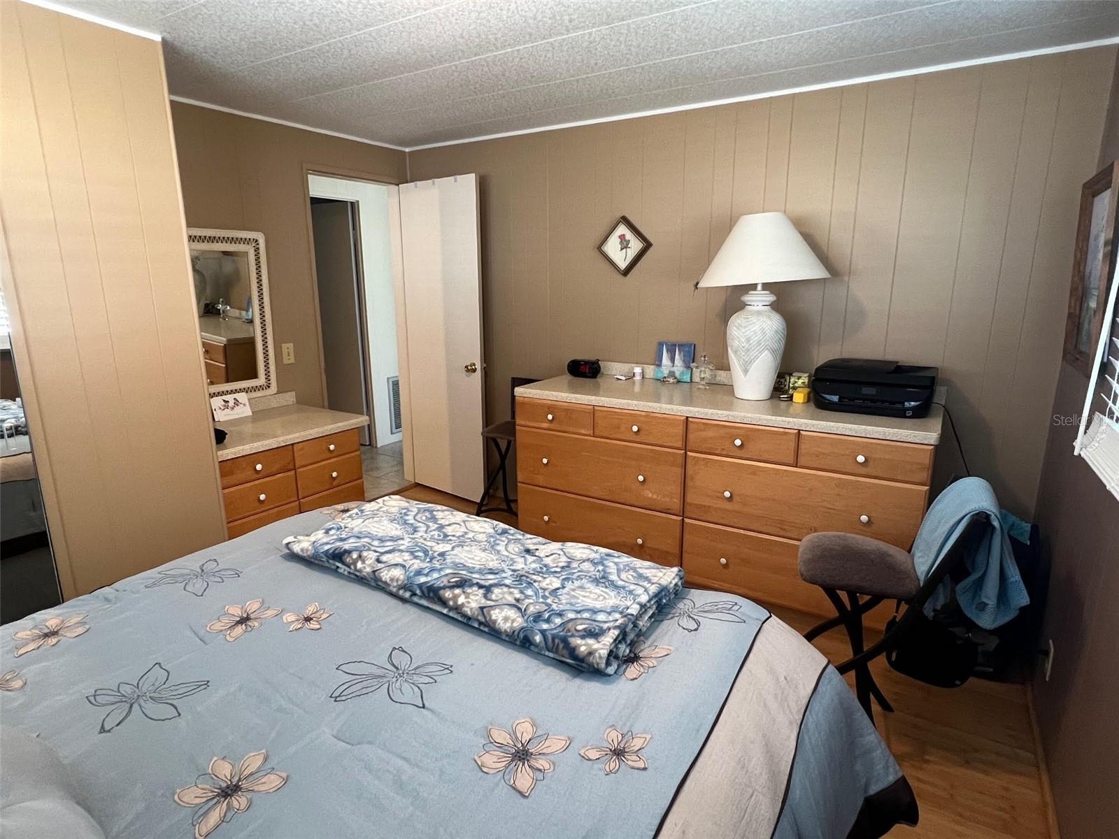 Image 19 of 23 For 37 Pindo Palm Street W