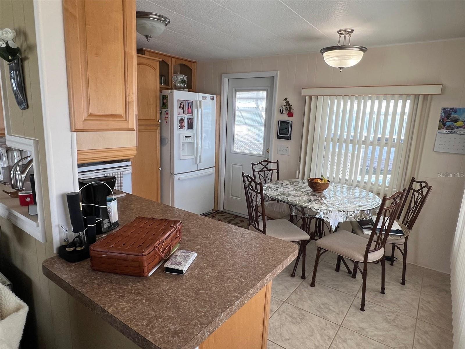 Image 4 of 23 For 37 Pindo Palm Street W