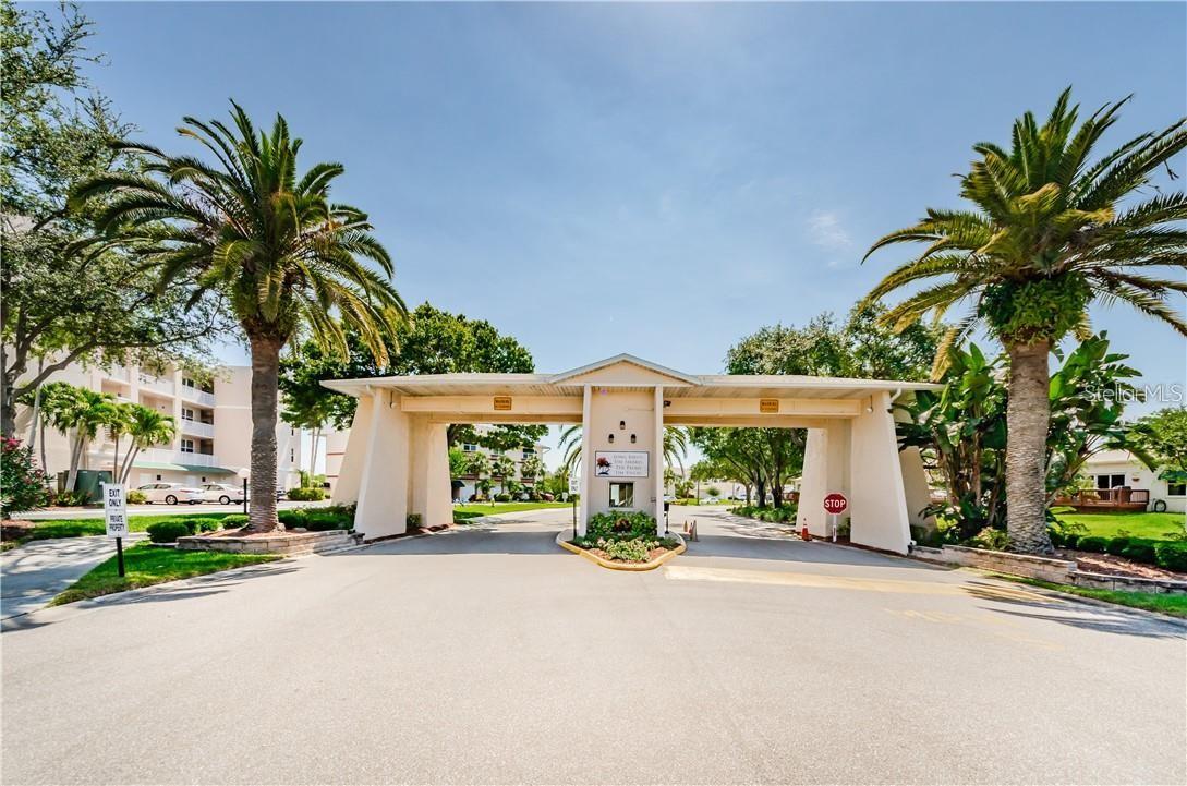 Listing photo id 37 for 6315 Shoreline Drive 3307