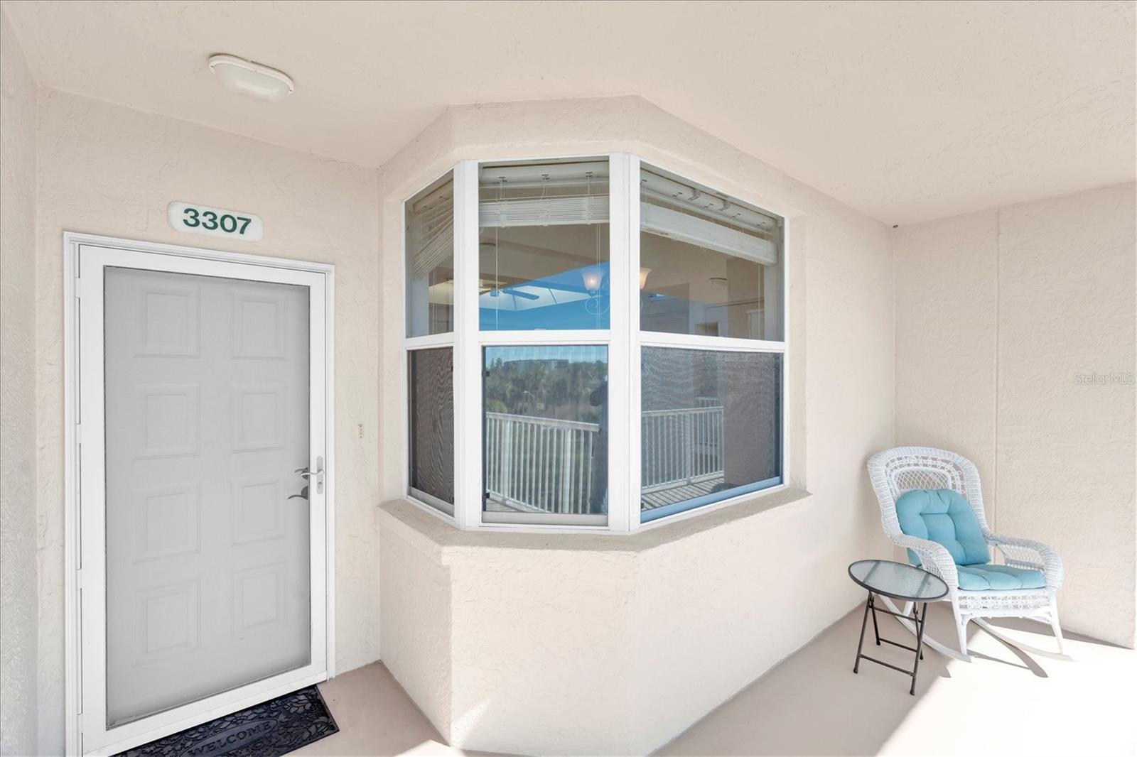 Listing photo id 2 for 6315 Shoreline Drive 3307