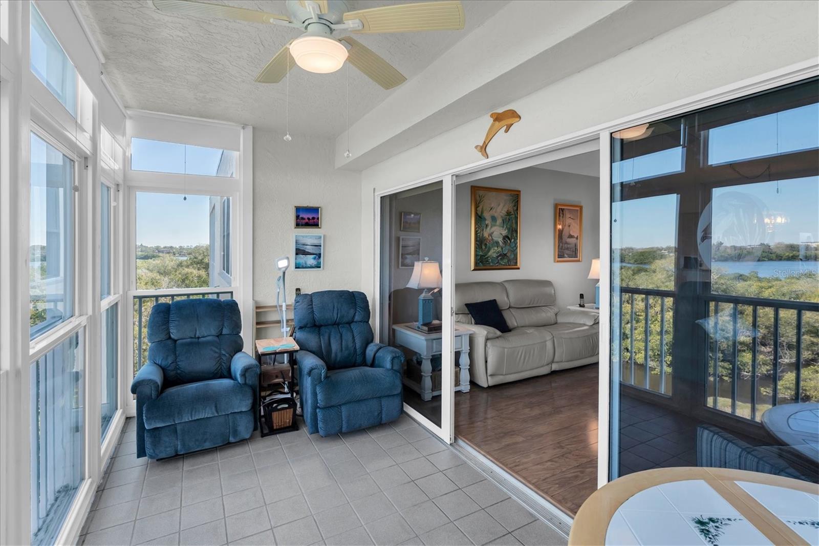 Listing photo id 6 for 6315 Shoreline Drive 3307