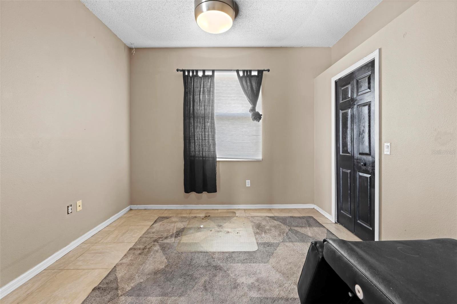 Listing photo id 24 for 6233 Penna Street