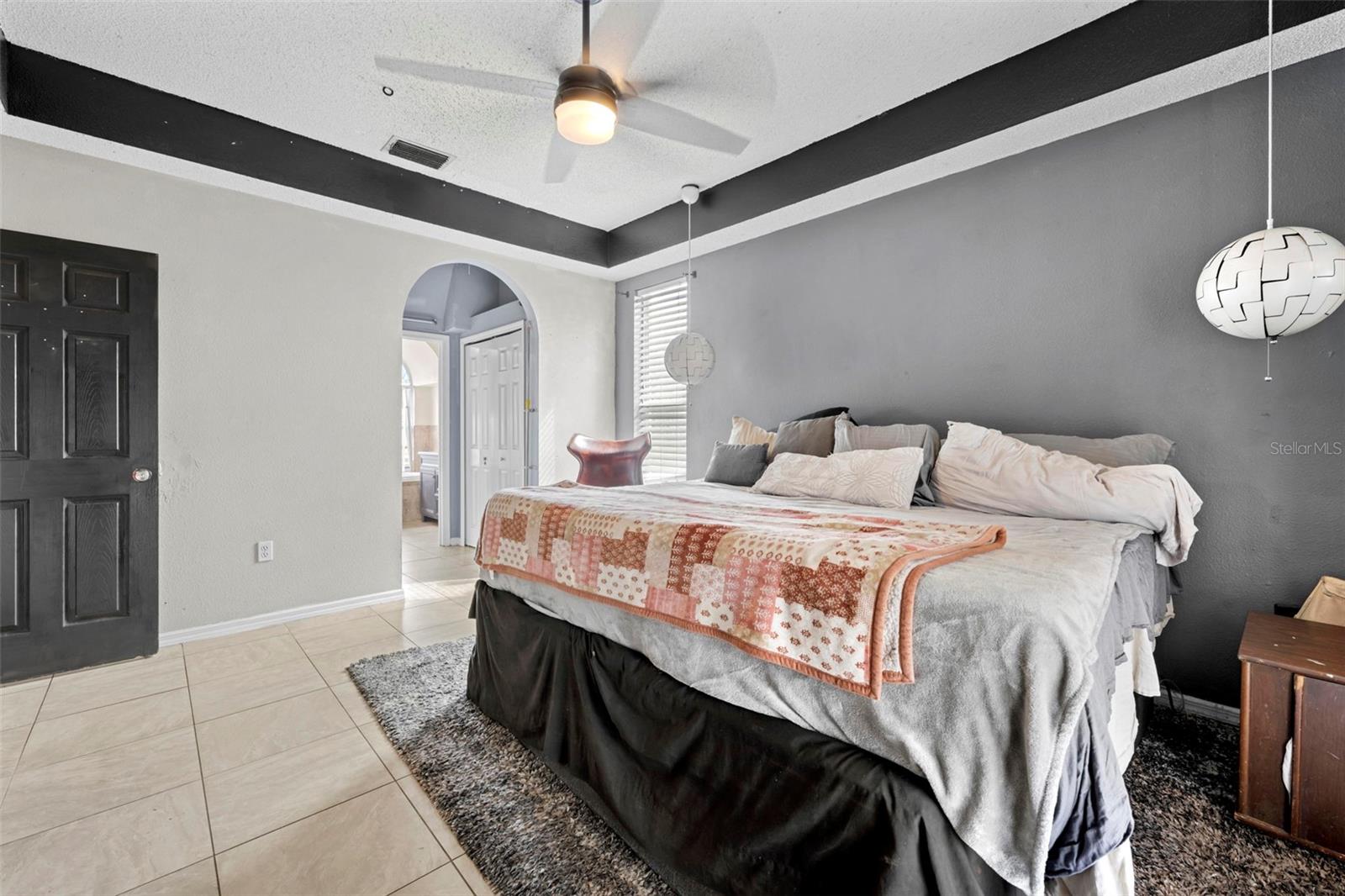 Listing photo id 28 for 6233 Penna Street