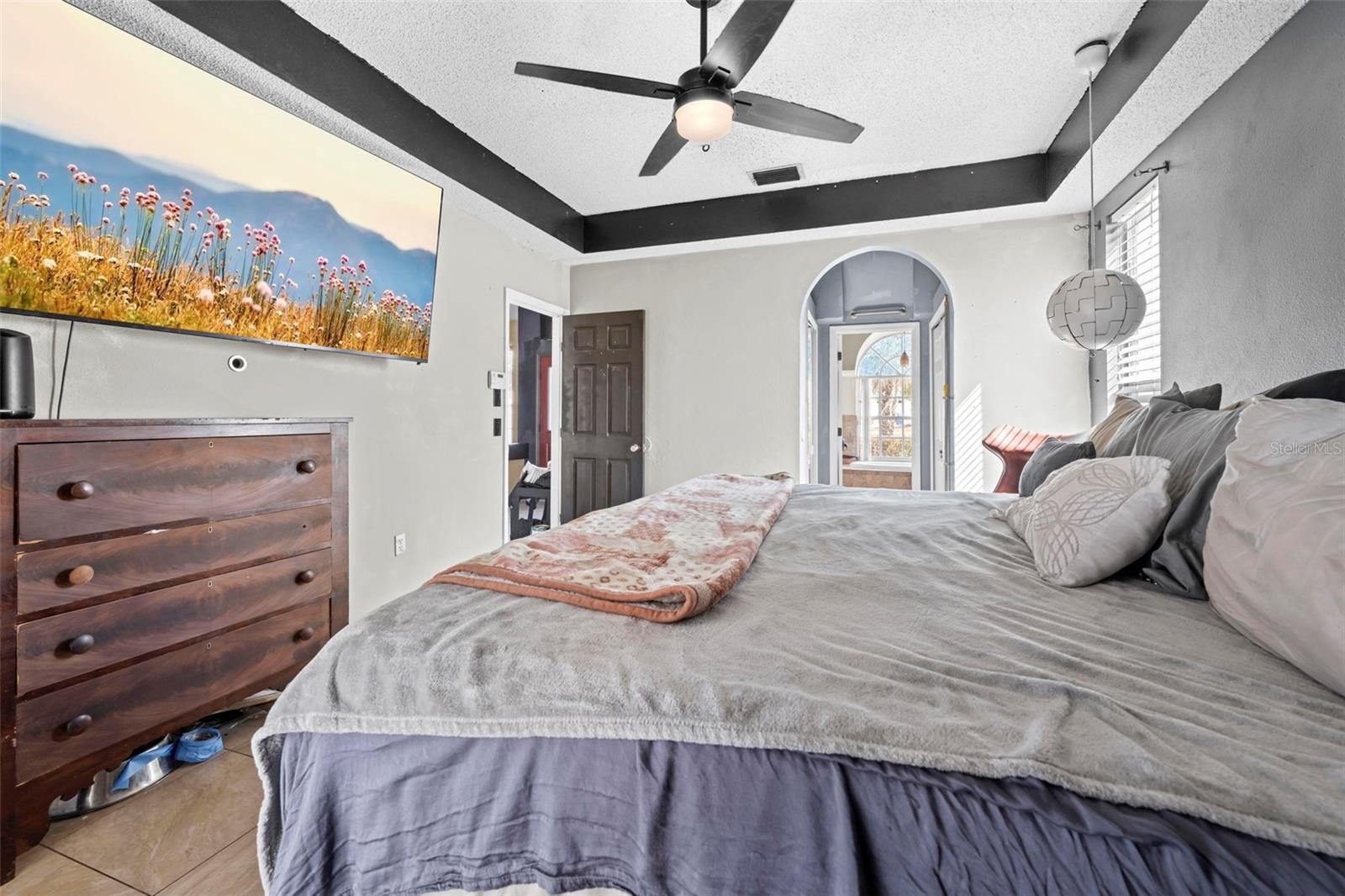 Listing photo id 30 for 6233 Penna Street