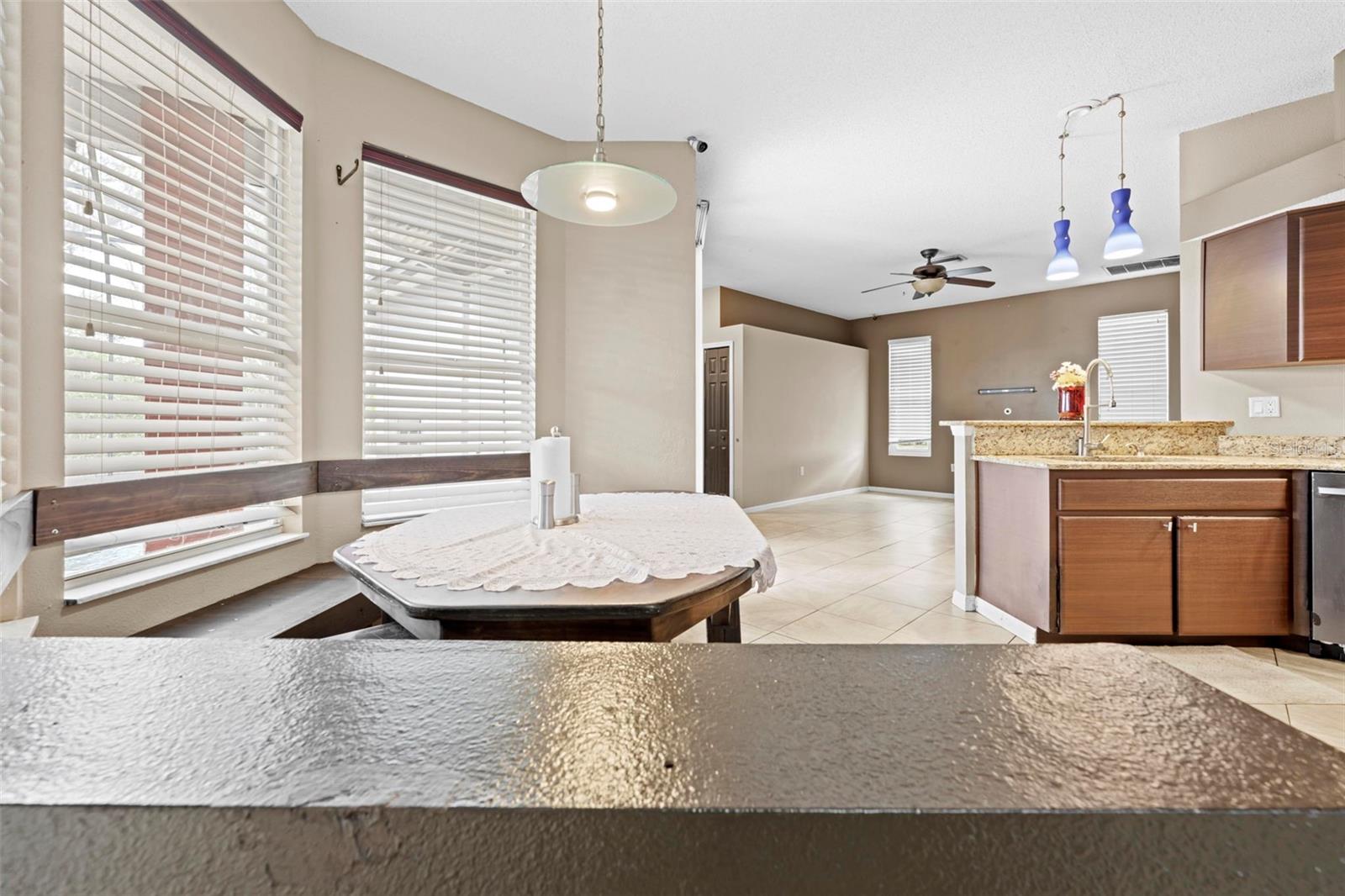 Listing photo id 7 for 6233 Penna Street