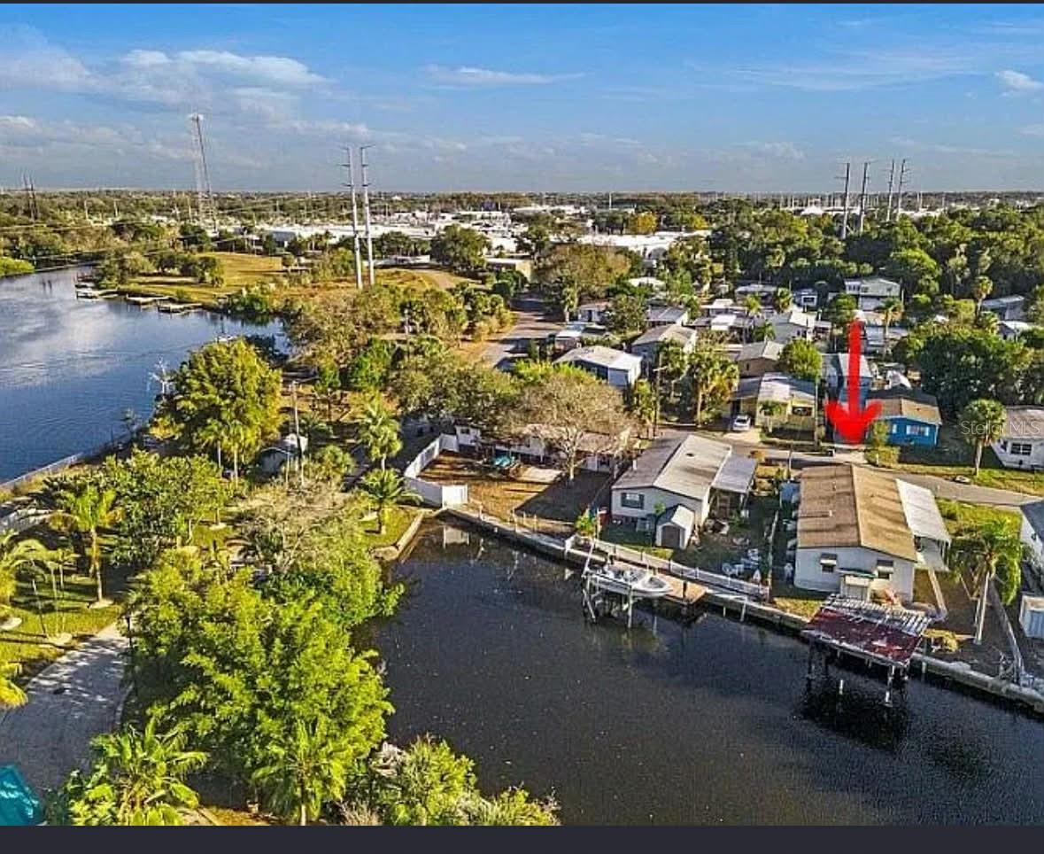 Image 12 of 29 For 831 River View Lane