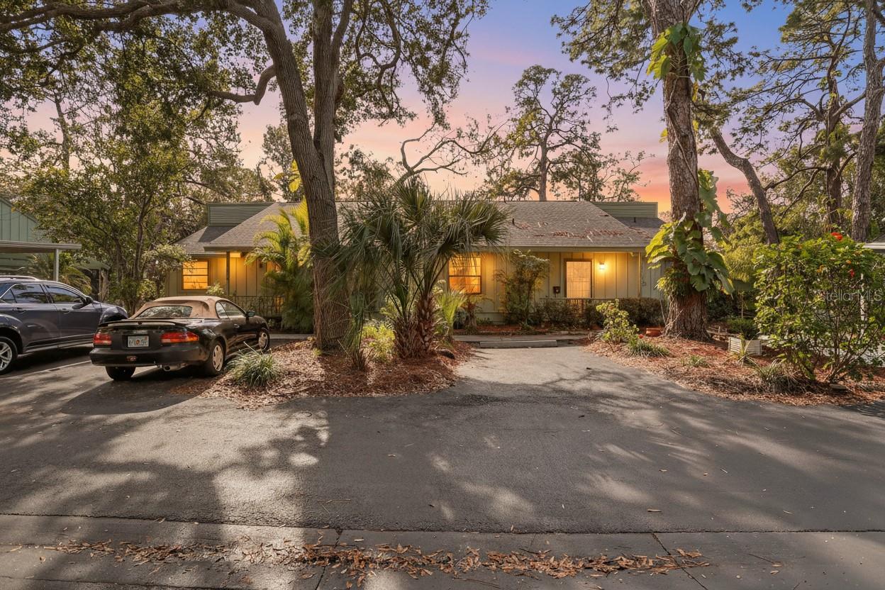 Details for 5014 Barrington Circle 2102, SARASOTA, FL 34234