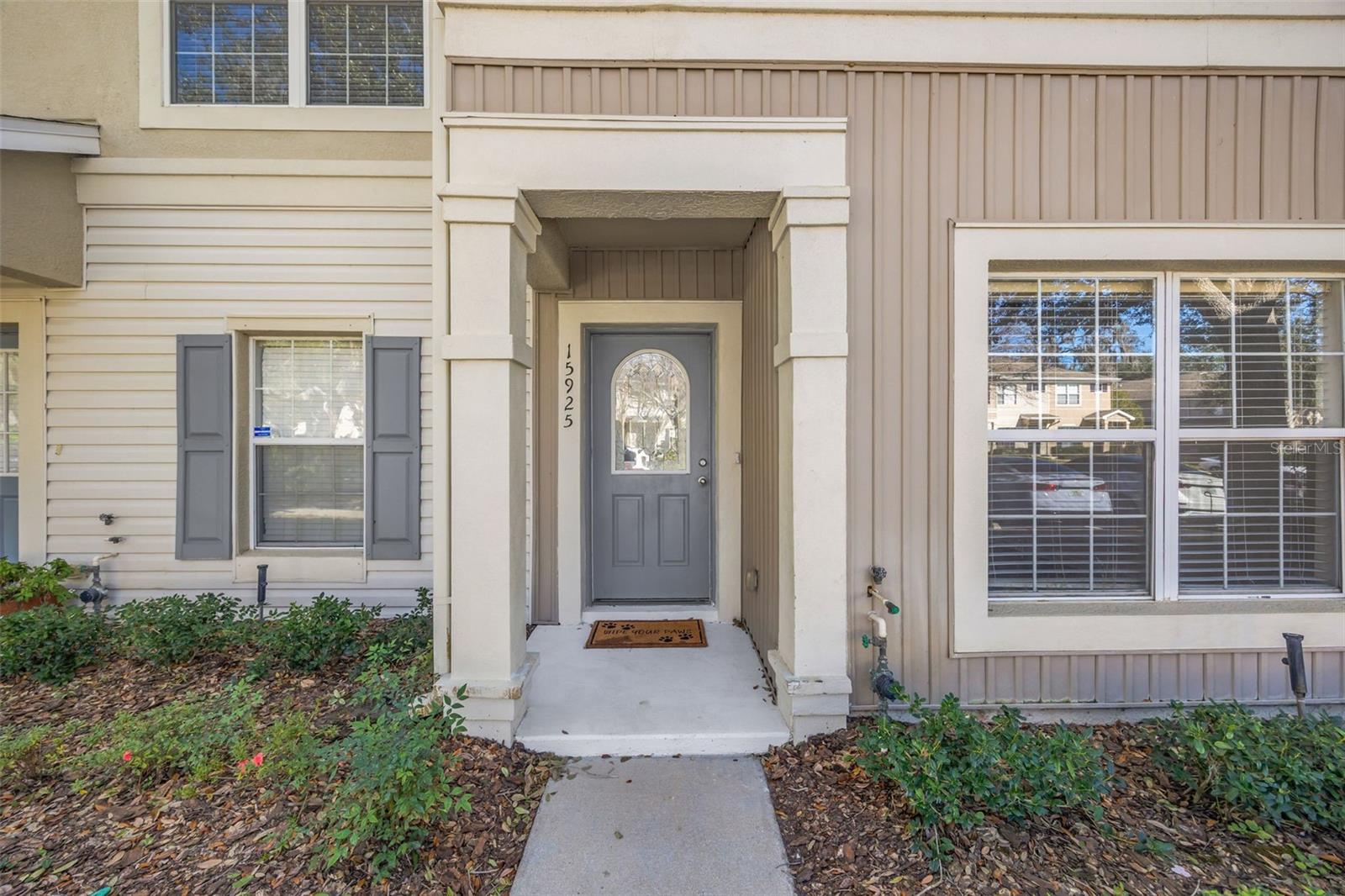 Image 2 of 30 For 15925 Fishhawk View Drive