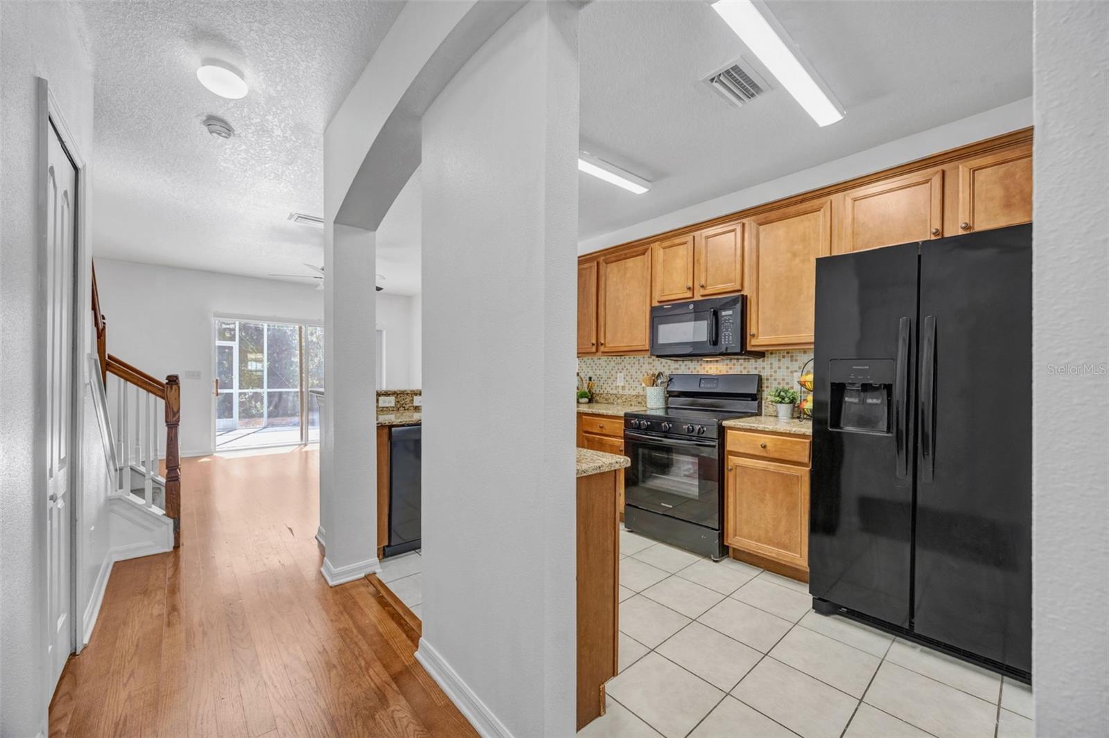 Image 9 of 30 For 15925 Fishhawk View Drive