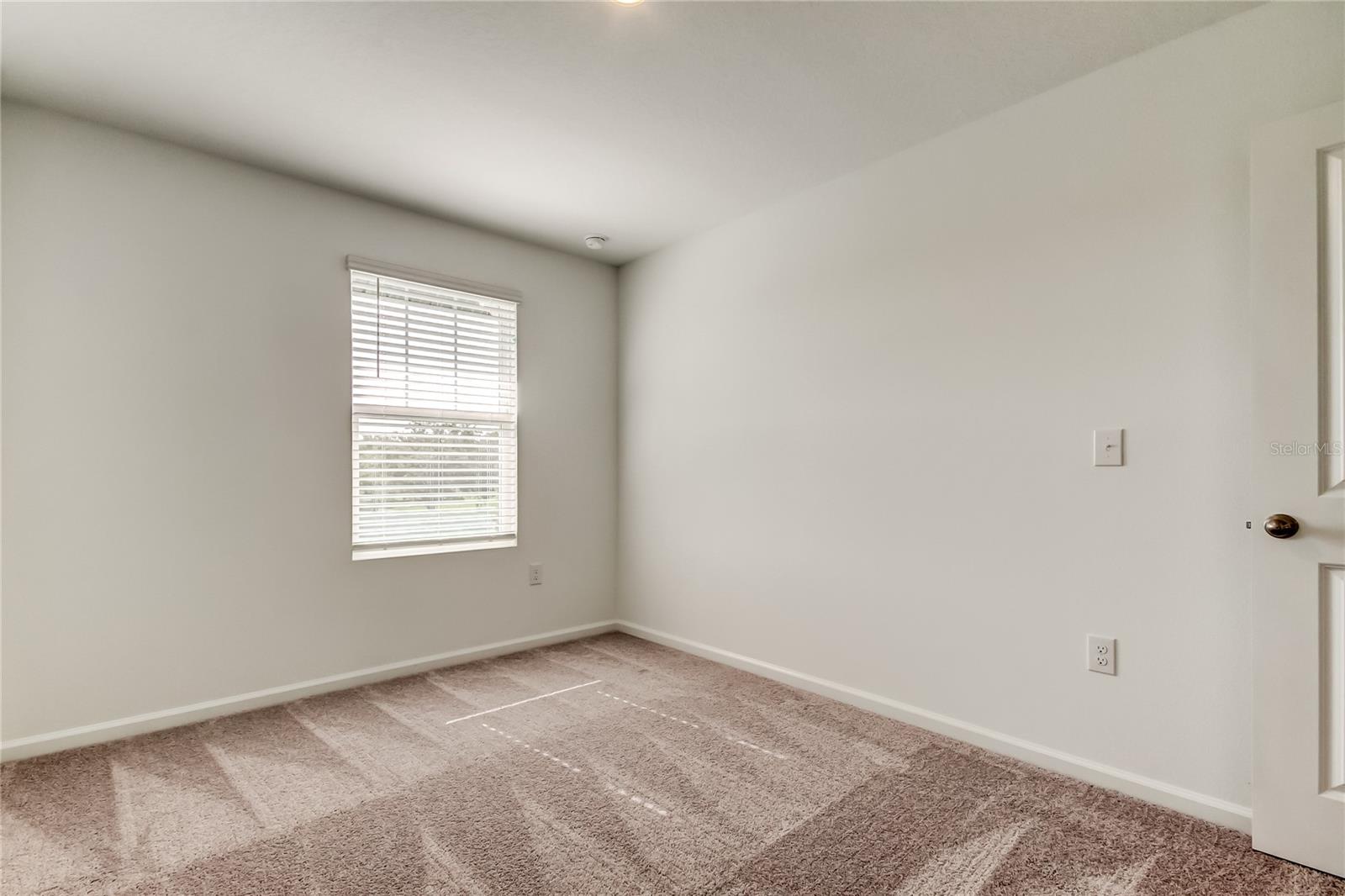 Image 34 of 54 For 11925 Sylvia Street