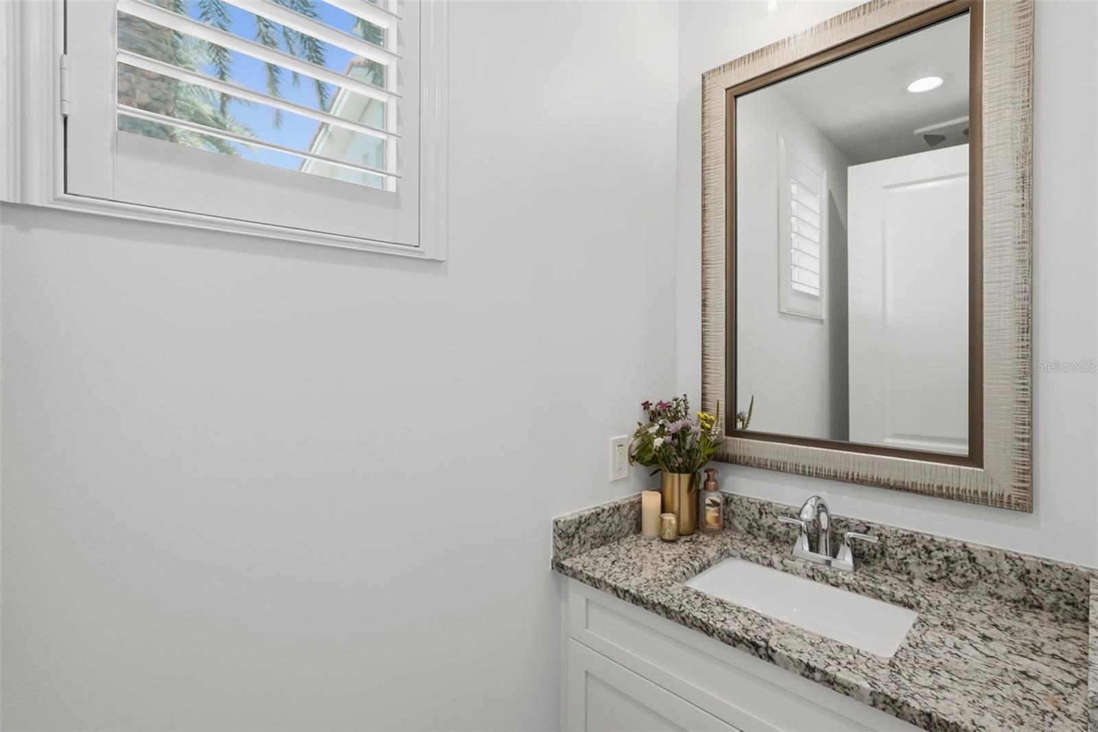 Image 11 of 69 For 1325 Snell Isle Boulevard Ne 105