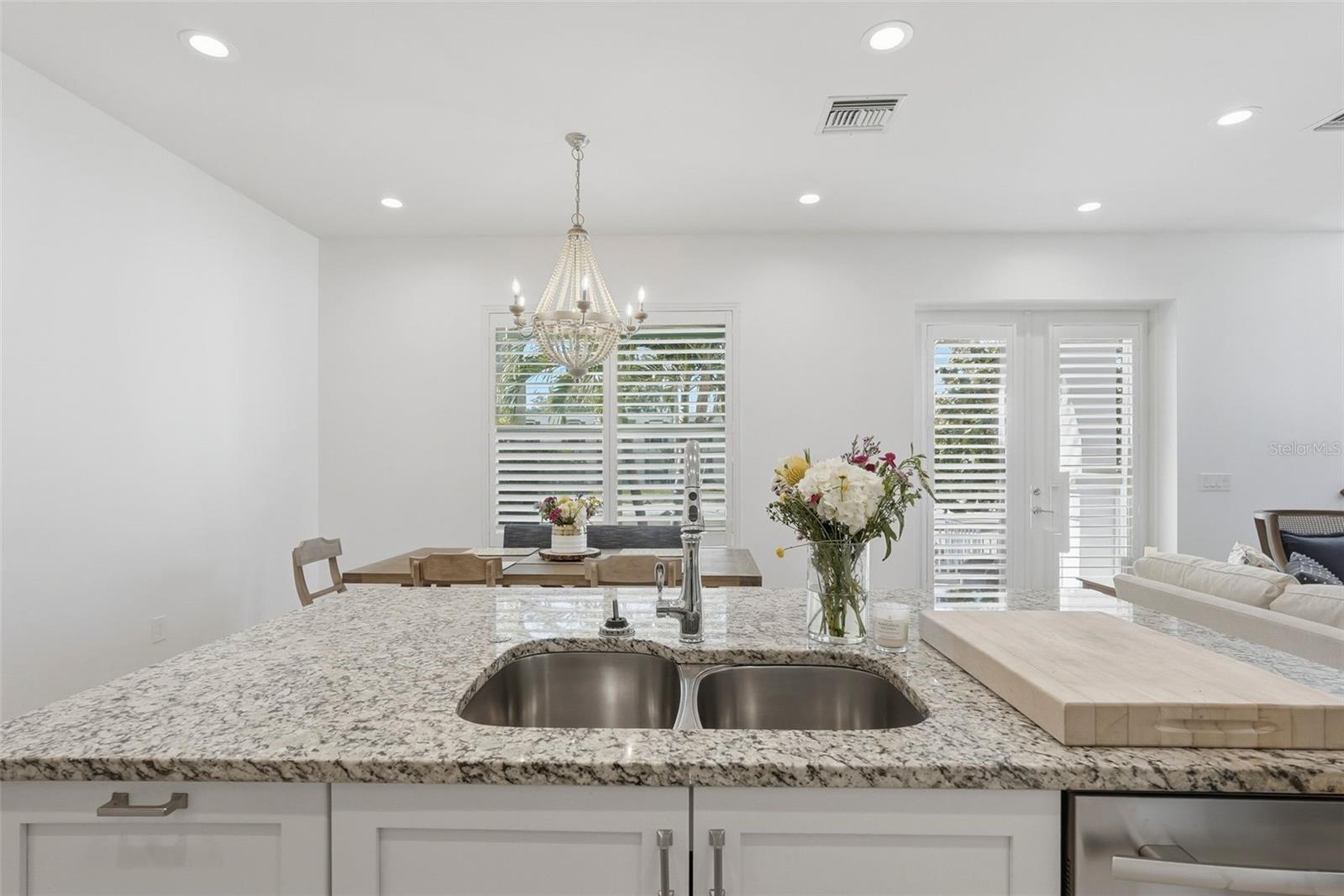 Image 17 of 69 For 1325 Snell Isle Boulevard Ne 105