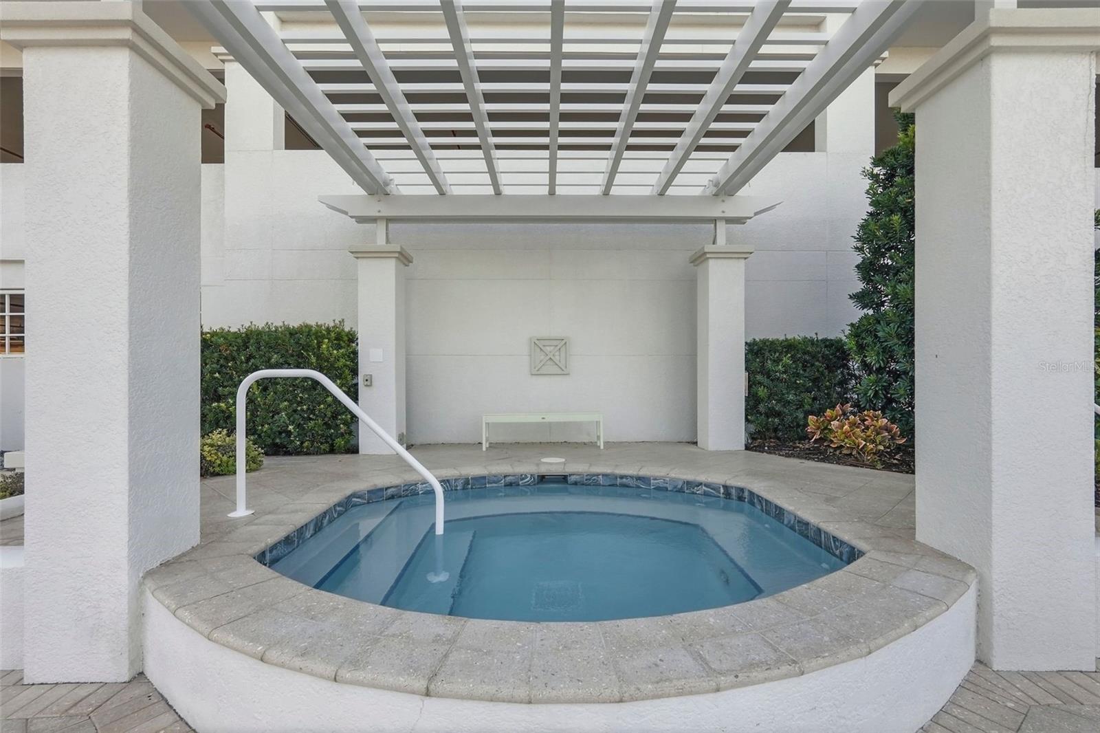 Image 48 of 69 For 1325 Snell Isle Boulevard Ne 105