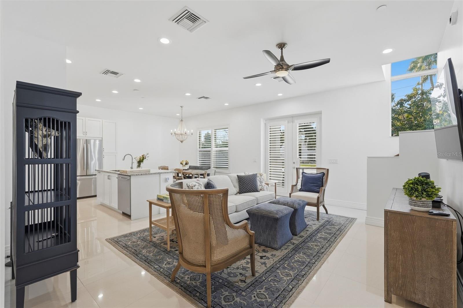 Image 8 of 69 For 1325 Snell Isle Boulevard Ne 105