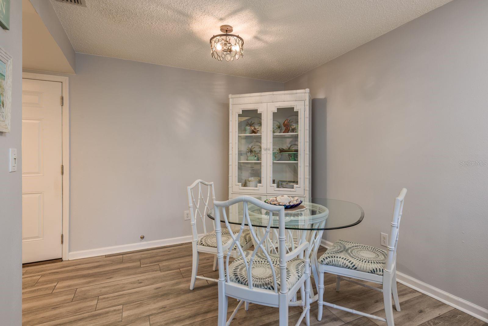 Image 6 of 17 For 409 Stirling Terrace