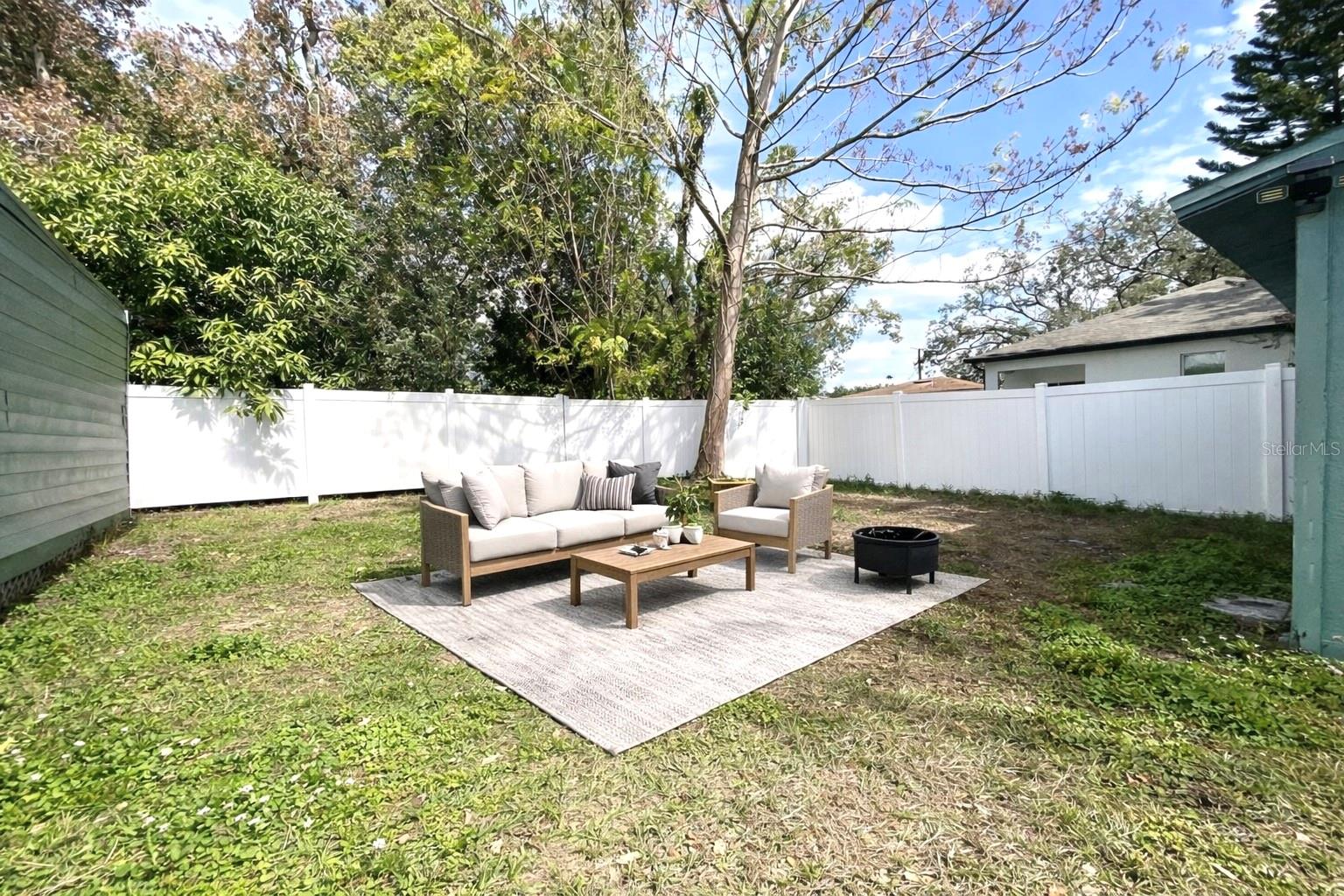 Image 26 of 28 For 8507 Edison