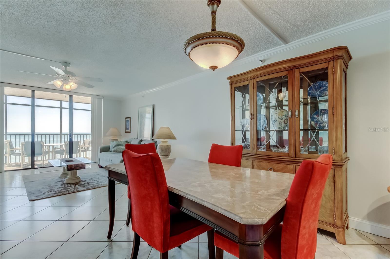Listing photo id 8 for 14900 Gulf Boulevard 206