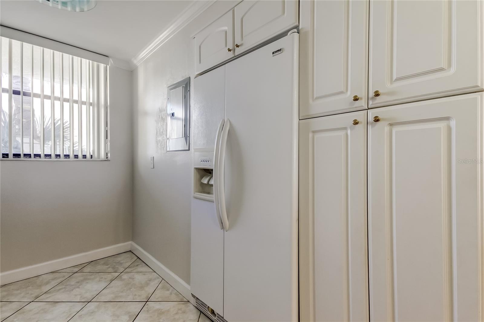 Listing photo id 13 for 14900 Gulf Boulevard 206