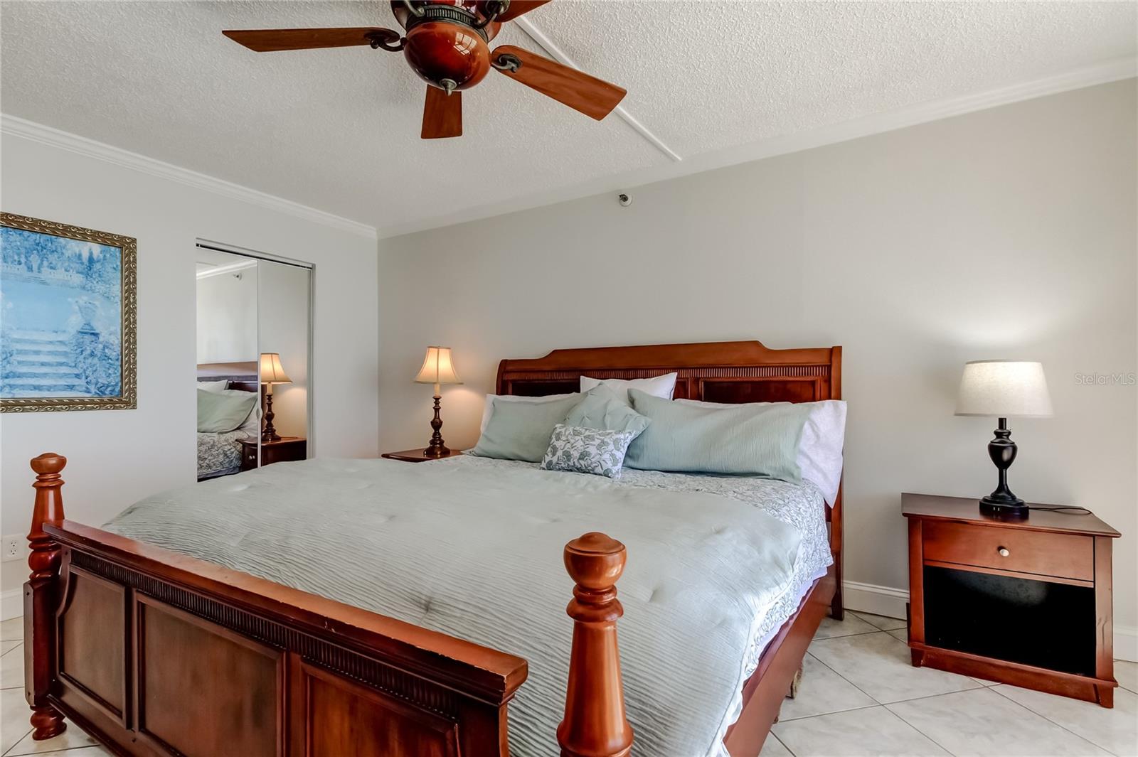 Listing photo id 22 for 14900 Gulf Boulevard 206