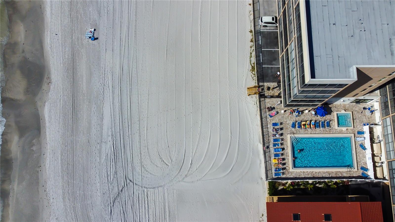 Listing photo id 29 for 14900 Gulf Boulevard 206