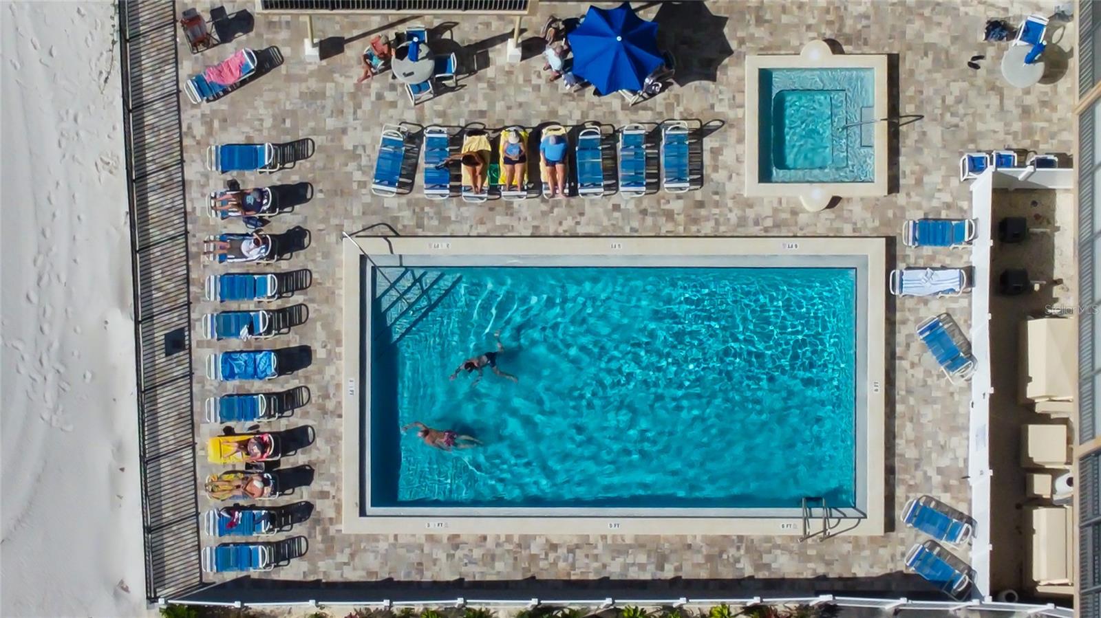 Listing photo id 31 for 14900 Gulf Boulevard 206