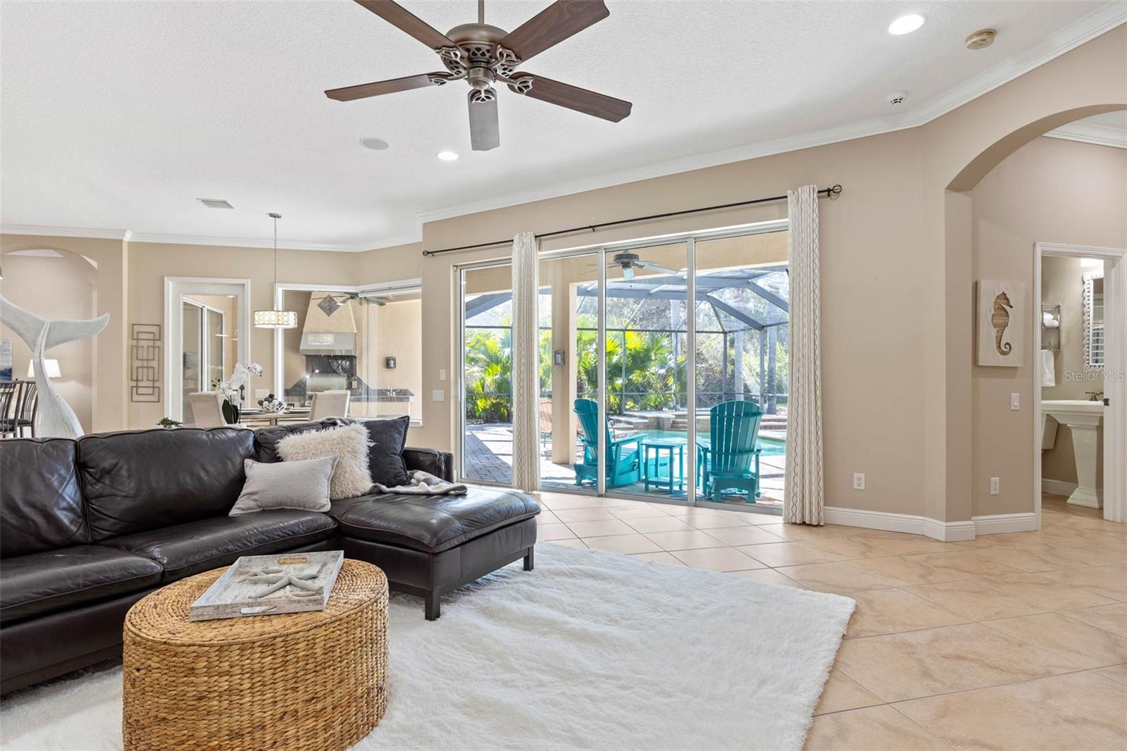 Image 17 of 53 For 748 Winslow Park