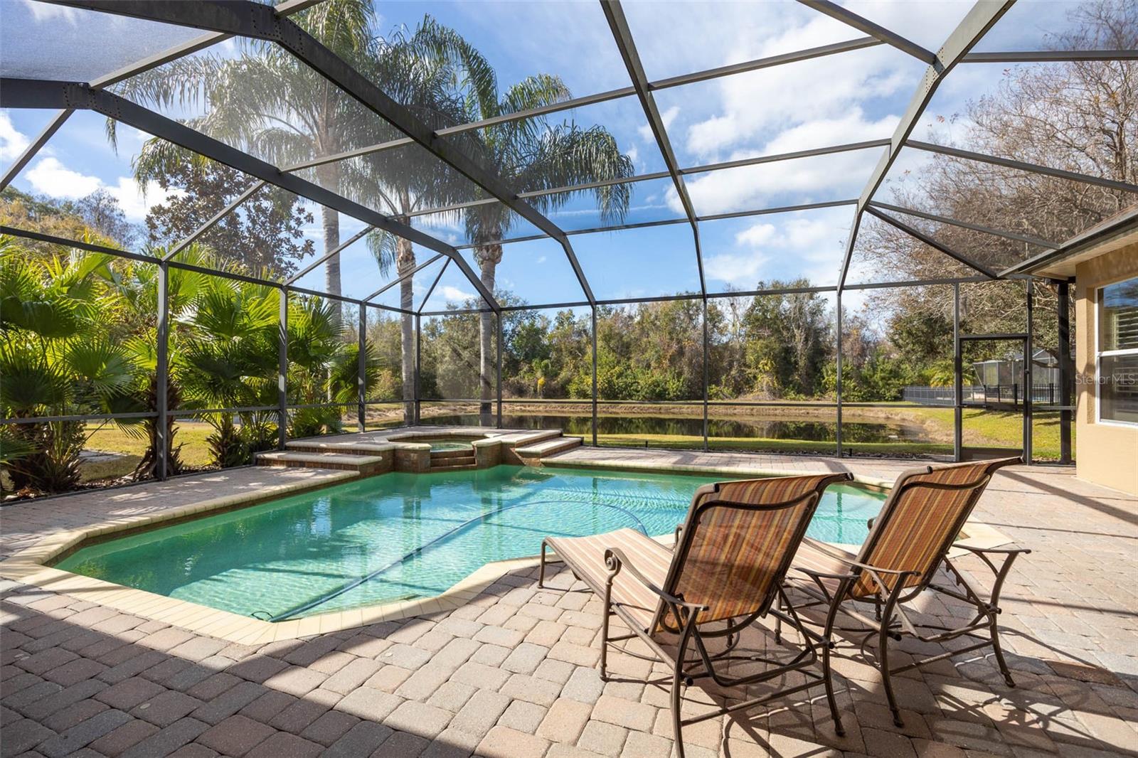 Image 38 of 53 For 748 Winslow Park