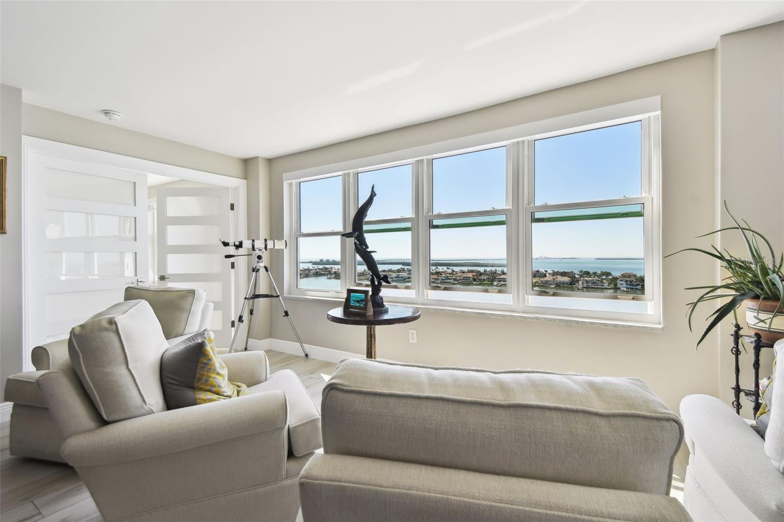 Image 13 of 88 For 5200 Brittany Drive S 1502