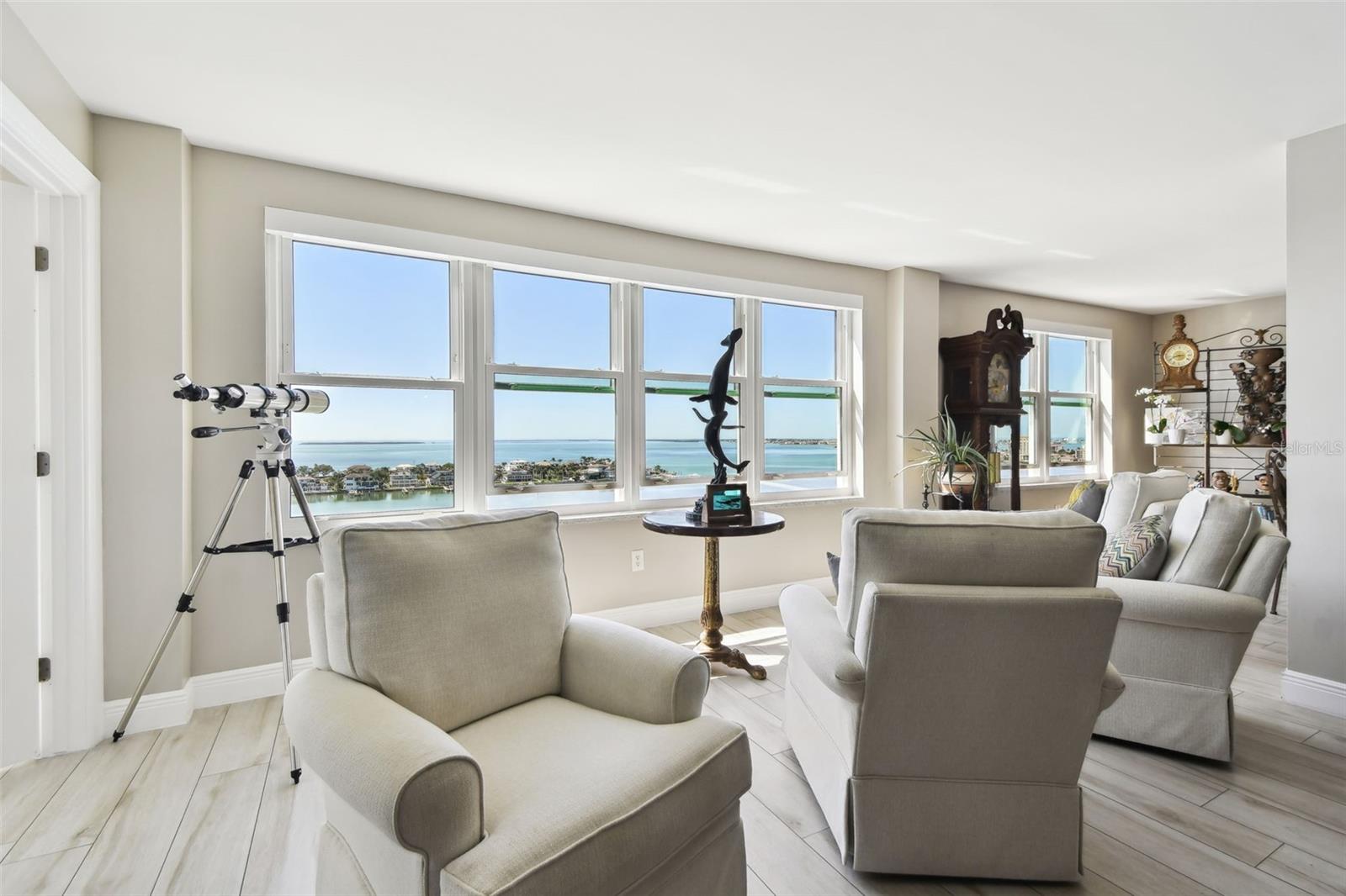 Image 14 of 88 For 5200 Brittany Drive S 1502