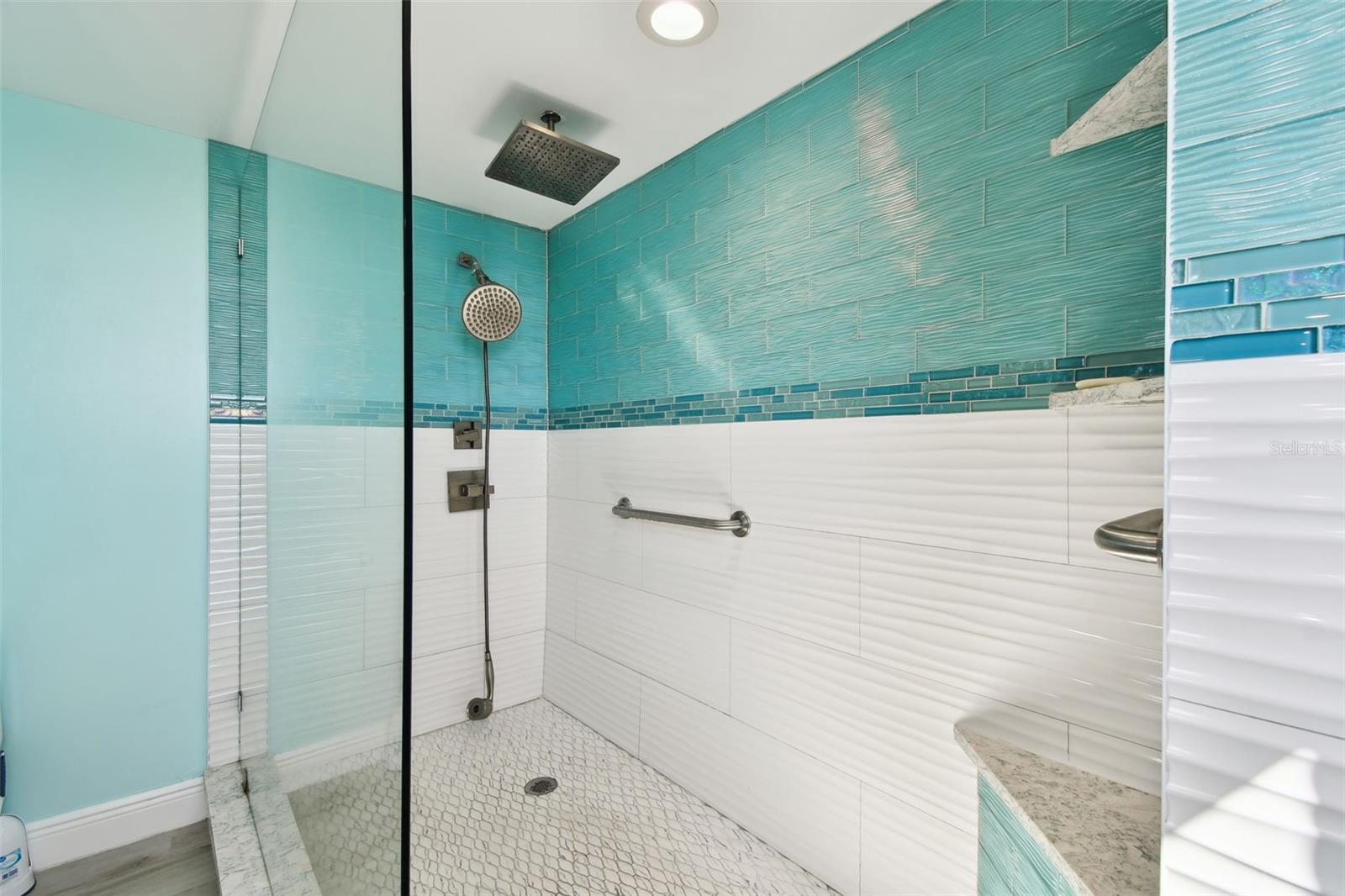 Image 21 of 88 For 5200 Brittany Drive S 1502