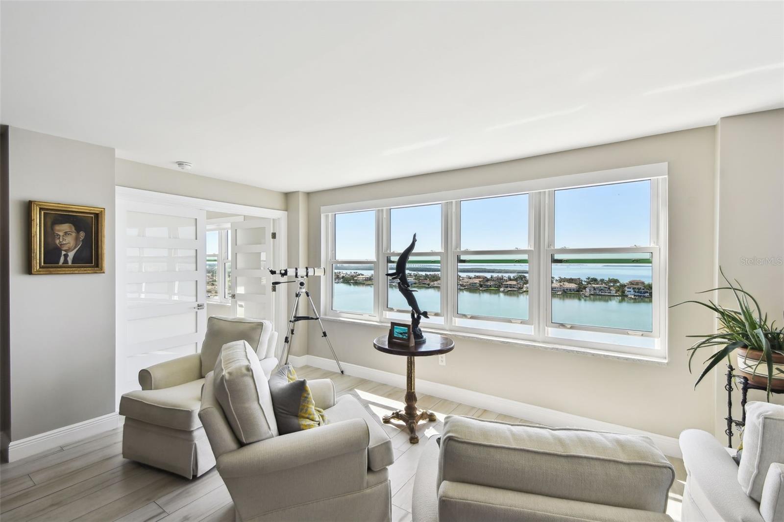 Image 25 of 88 For 5200 Brittany Drive S 1502